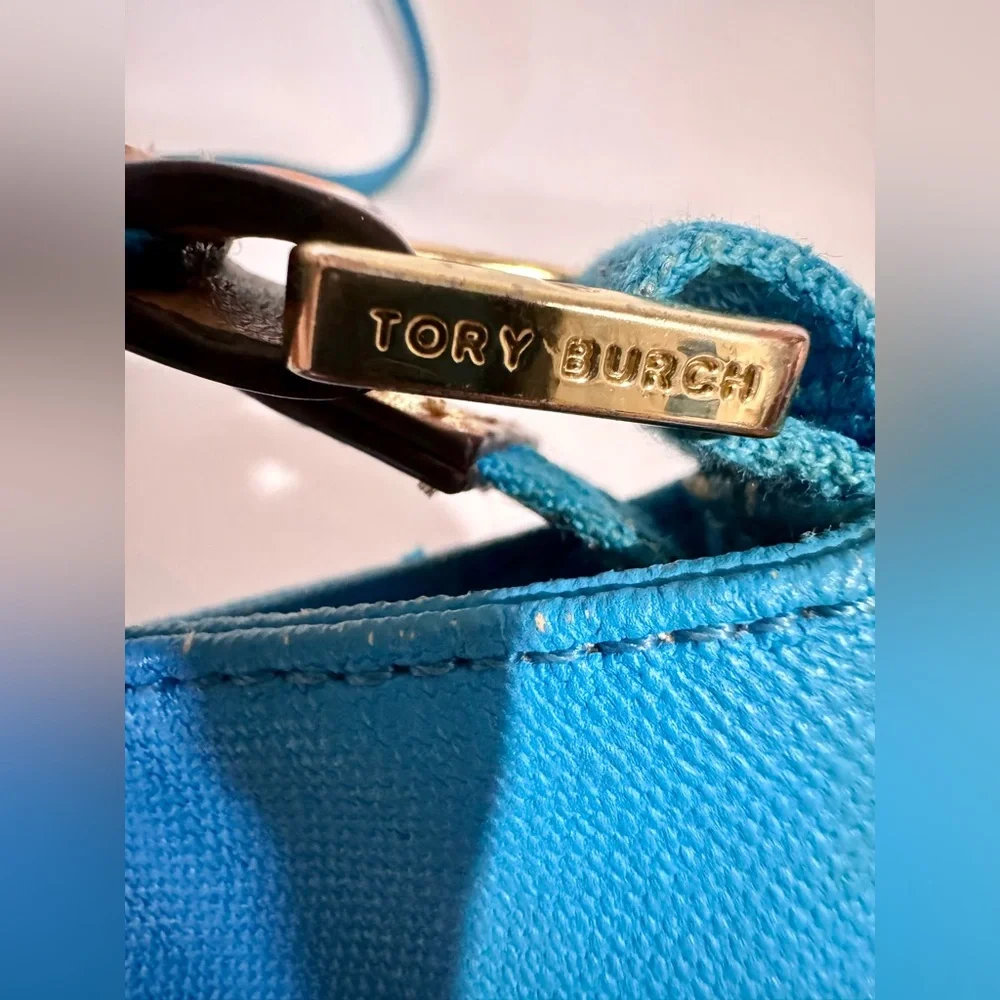 TORY BURCH Blue & Beige Canvas‎ Crossbody Colorblock Top Zip Pouch Bag